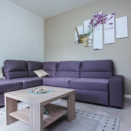 Doris Apartamento